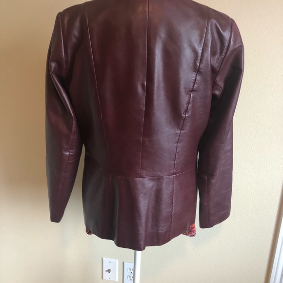 Burgundy Leather Blazer, size 8 - Picture 2 of 4